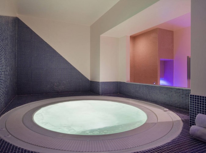 092_Hotel Internazionale Bellinzona - Schoene Aussichten Touristik 